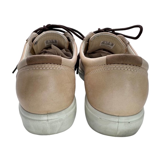 Ecco | Women | Soft 7 Neutral Leather Extra Wide Casual Sneakers | Size 10 - Picture 3 of 14